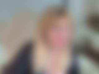 EmmaEllison's Live Sex Cam Show