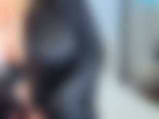 Live cam show with EmmaEllison - Strapon on CamClone