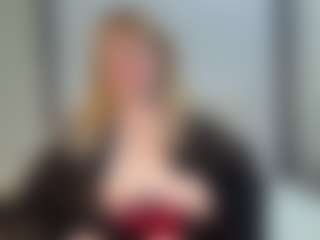 Live cam show with EmmaEllison - Granny Brown Hair on Camsoda