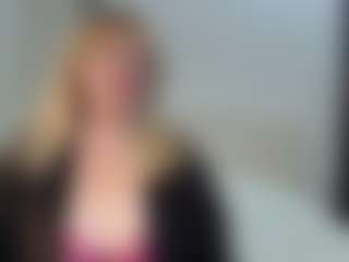 EmmaEllison's Live Sex Cam Show