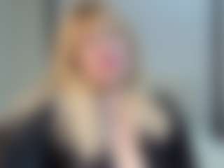 Live cam show with EmmaEllison - Granny MILF on AdultVida.com