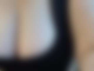 EmmaEllison's Live Sex Cam Show