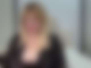 Live cam show with EmmaEllison - Granny MILF on Fling VIP Chat