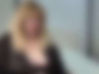 Live cam show with EmmaEllison - Striptease Granny on Camversity