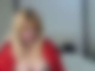Live cam show with EmmaEllison - Blonde Hair on Camsoda