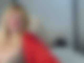Live cam show with EmmaEllison - Blonde Hair on Camsoda