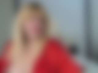 Live cam show with EmmaEllison - Granny Big Ass on Camsoda