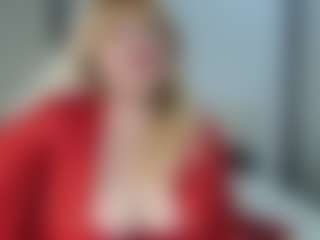 Live cam show with EmmaEllison - Granny on https://playwithruby.com