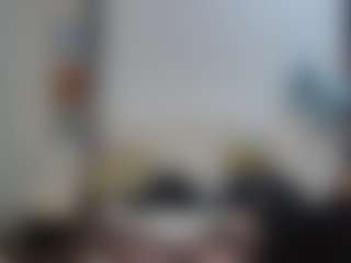 Live cam show with EmmaEllison - Granny Lovense on Camsoda