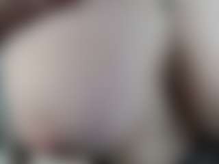 Live cam show with EmmaEllison - Granny Blonde Hair on slutload