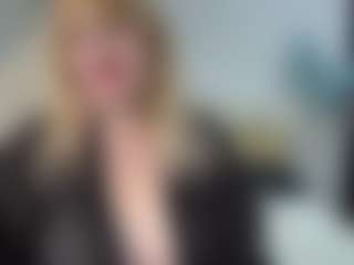 Live cam show with EmmaEllison - Granny BBW on Camsoda