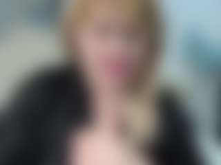 Live cam show with EmmaEllison - Granny Lovense on Mixed Magazine Live