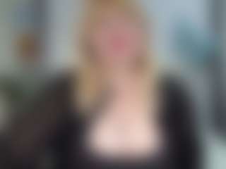 Live cam show with EmmaEllison - Blonde Hair Middle Aged on CamClone