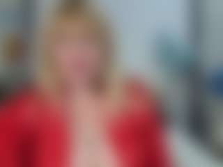 Live cam show with EmmaEllison - Middle Aged on infinitiblacc.com
