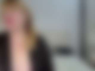 Live cam show with EmmaEllison - Granny BBW on madthumbs