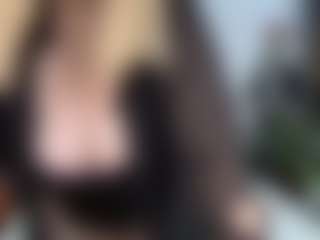 EmmaEllison's Live Sex Cam Show