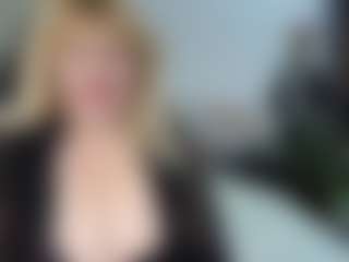 EmmaEllison's Live Sex Cam Show