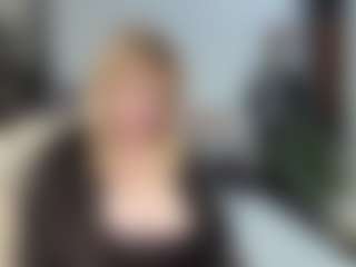 EmmaEllison's Live Sex Cam Show