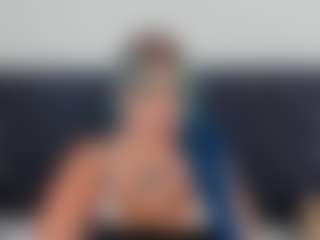 LunaBigTits's Live Sex Cam Show