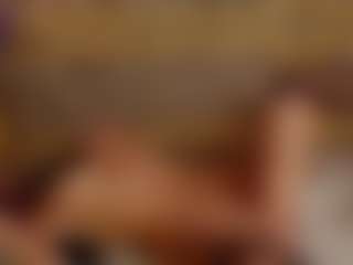 Live cam show with Deea - Privateshow on Camsoda