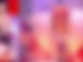 Live cam show with Roxy-Licious - Brown Hair on AdultVida.com