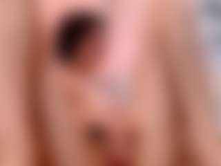 Live cam show with LuafyNova - Body Massage on studioflirtlive.com