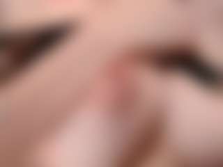 Live cam show with LuafyNova - Blue Eyes on fapnchat