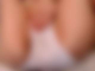 LuafyNovaのライブセックスチャットショー