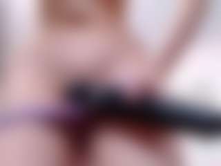 Live cam show with LuafyNova - Hairy Pussy on SmokeAndPoke