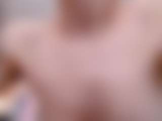 Live cam show with LuafyNova - Body Massage on Latina Girls