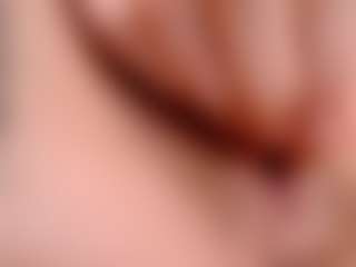 Live cam show with LuafyNova - Tittyfuck on milfzrlive.com