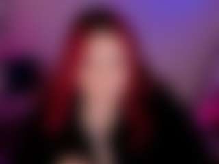 Live cam show with Mia - Moaning on SinfulBabes