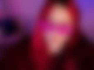 Live cam show with Mia - Cosplay Granny on StripNow