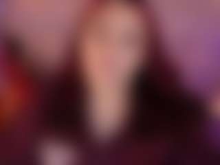Live cam show with Mia - Living Room on Camming Site