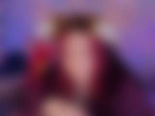 Live cam show with Mia - Cosplay Curvy on livesuperchat.net
