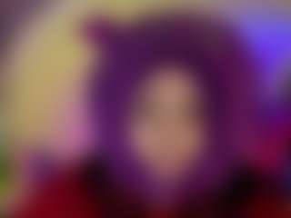 Live cam show with Mia - Sweet on SquirtSoMuch