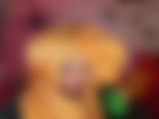 Live cam show with Mia - Living Room on sexylive.show