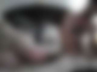 MrrdrrMittens42's Live Sex Cam Show