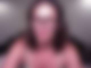 Live cam show with annmarieferrara - Bikini on Dare Cams