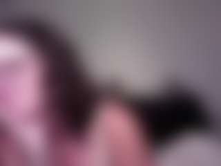 Live cam show with annmarieferrara - Bedroom Brown Hair on Camsoda