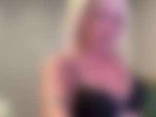Live cam show with BettyBad - Altgirl on CamSextacy