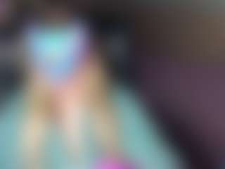 Live cam show with CelineReyys - Blonde Hair on CamSodaAdn