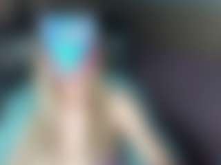 Live cam show with CelineReyys - Tiny Tits on sexylivex.com