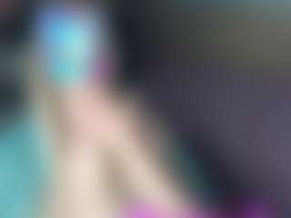 Live cam show with CelineReyys - Butt Plug on boobsie.com