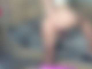CelineReyys's Live Sex Cam Show