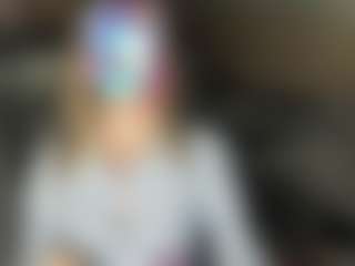 CelineReyys's Live Sex Cam Show