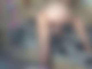 CelineReyys's Live Sex Cam Show