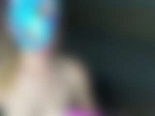 CelineReyys's Live Sex Cam Show