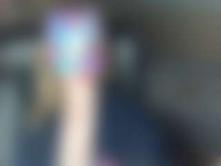 CelineReyys's Live Sex Cam Show
