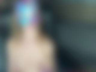 CelineReyys's Live Sex Cam Show